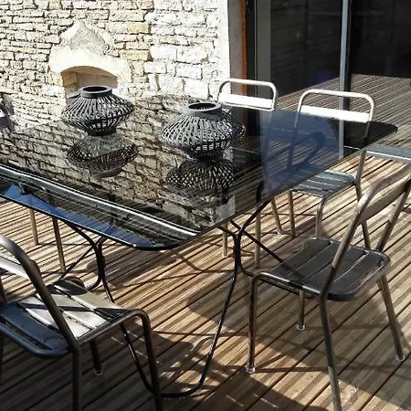 Gite De La Fee Beaune  Buitenkant foto